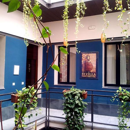 Joy Setas Coworking Hostel Seville Exterior photo