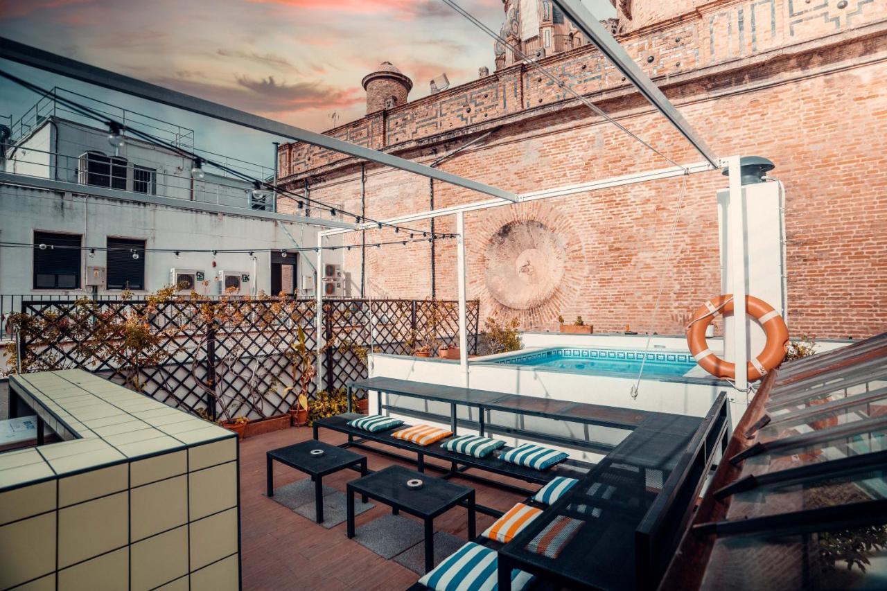 Joy Setas Coworking Hostel Seville Exterior photo