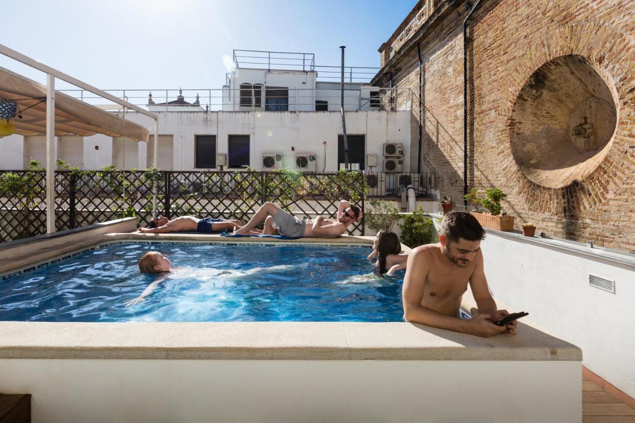 Joy Setas Coworking Hostel Seville Exterior photo