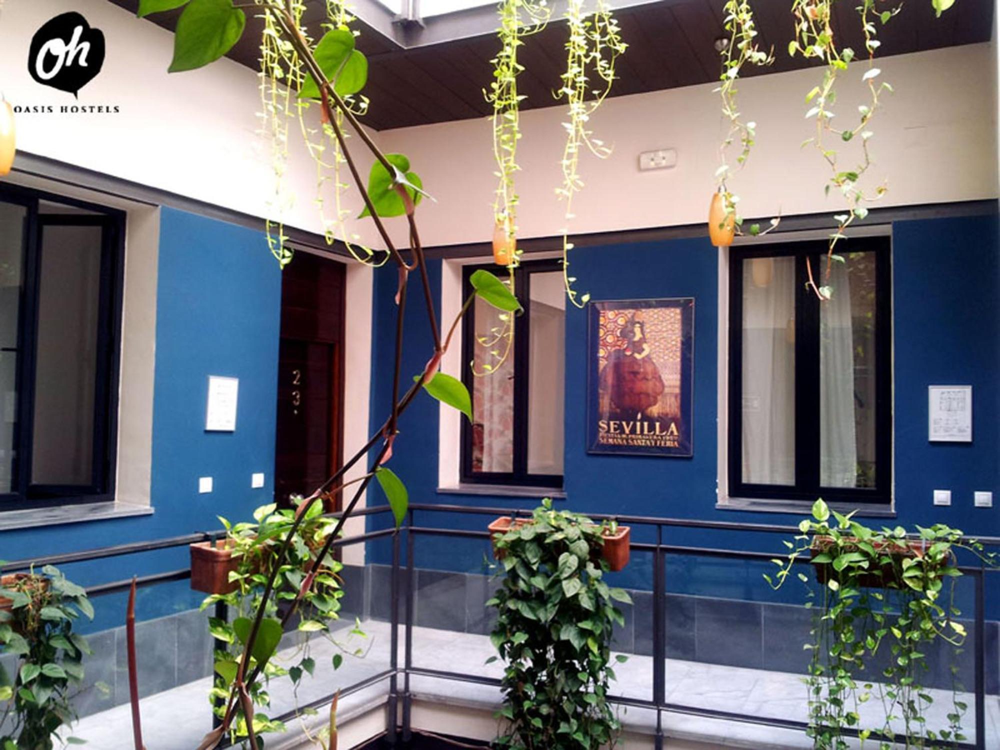 Joy Setas Coworking Hostel Seville Exterior photo
