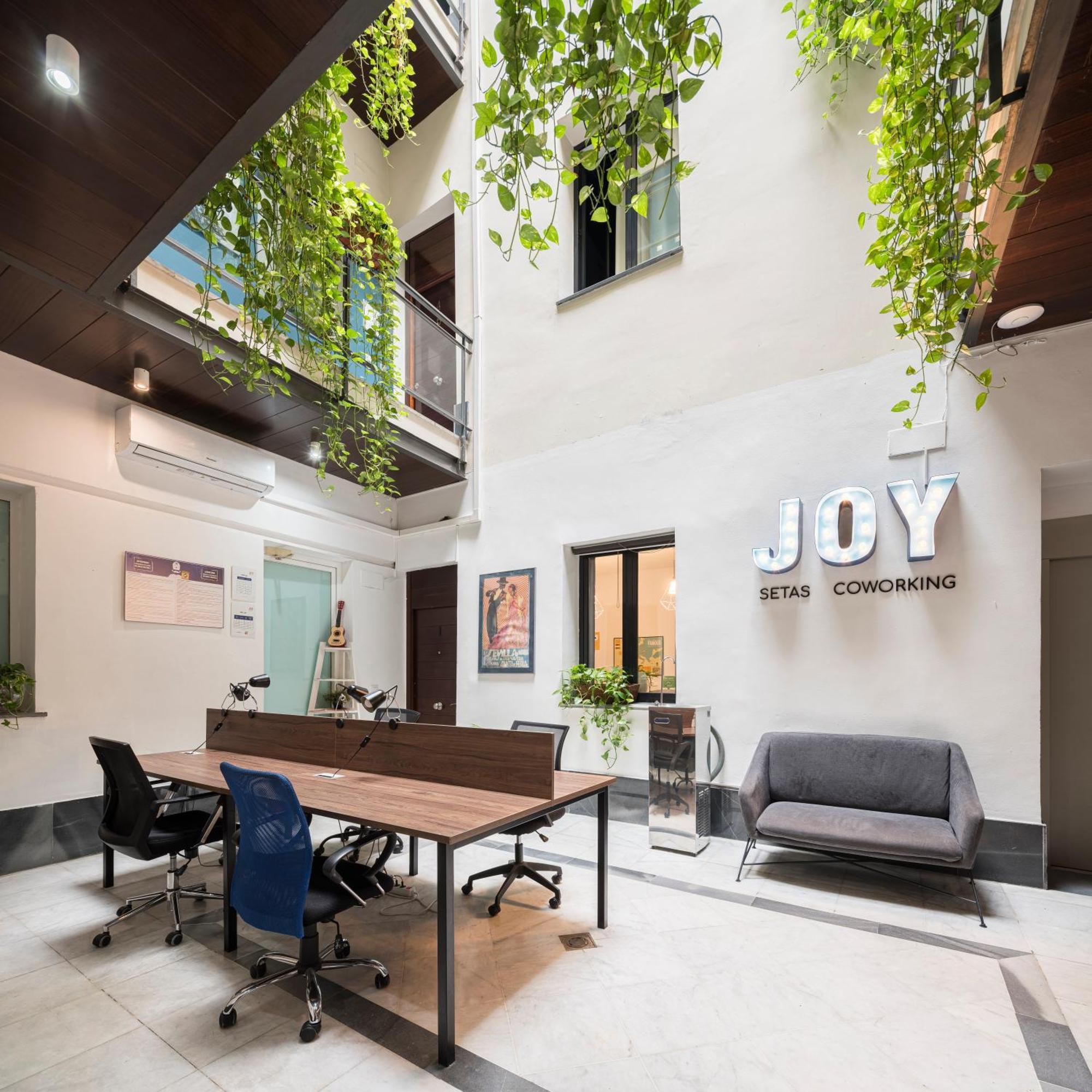 Joy Setas Coworking Hostel Seville Exterior photo