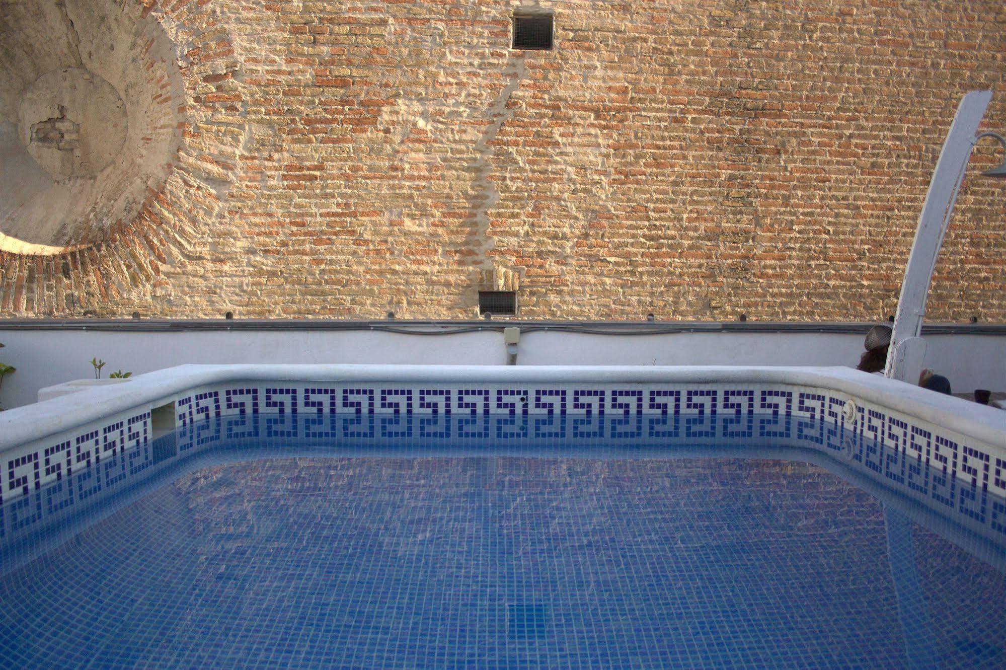 Joy Setas Coworking Hostel Seville Exterior photo